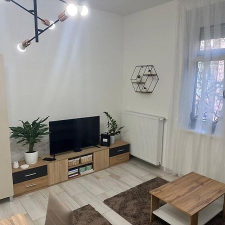 Szeged Szive Apartman Exterior photo